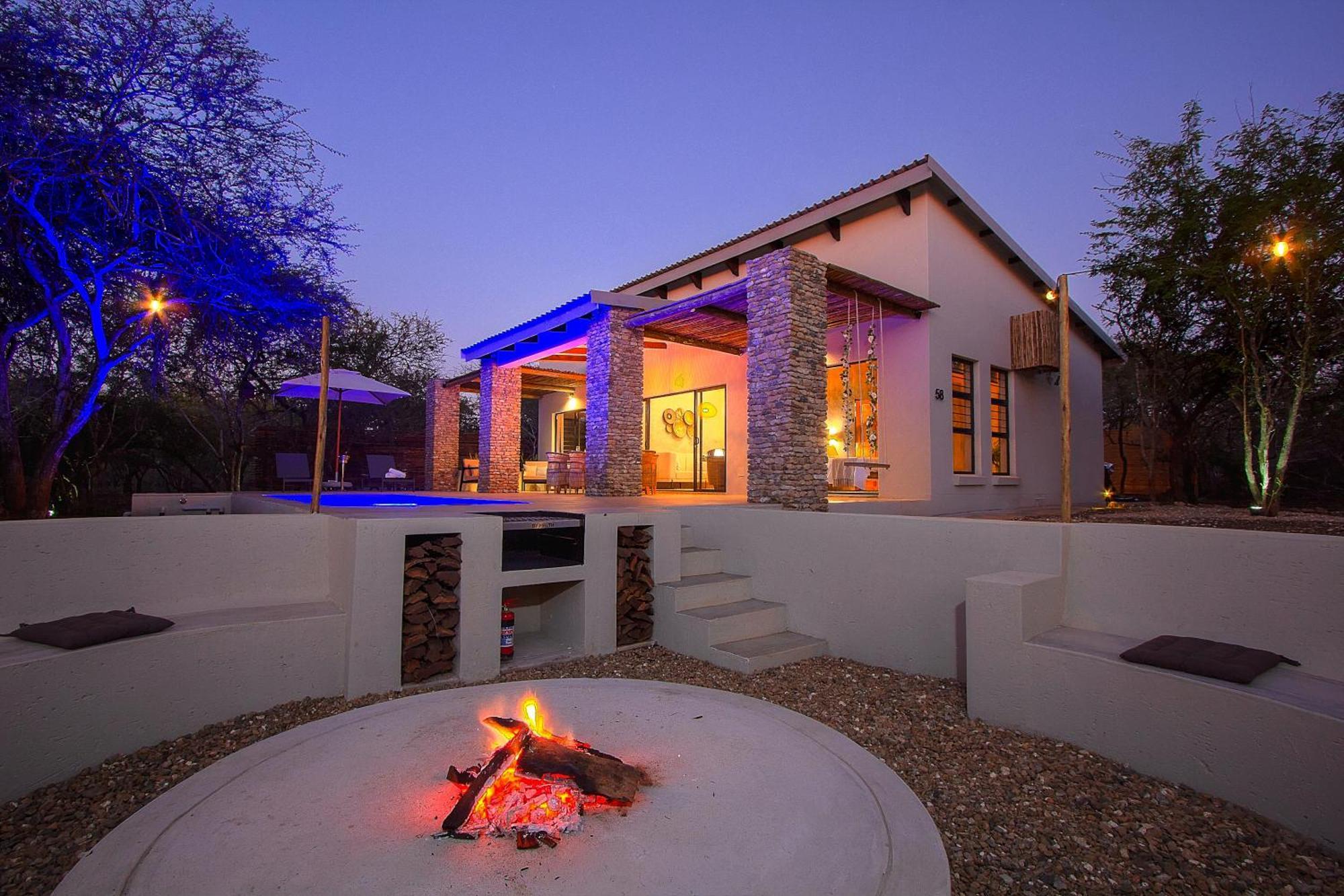 The Duchess Luxury Safari Villa, Close To Knp, Giraffe-feeding-tower, Bush-bath, Boma