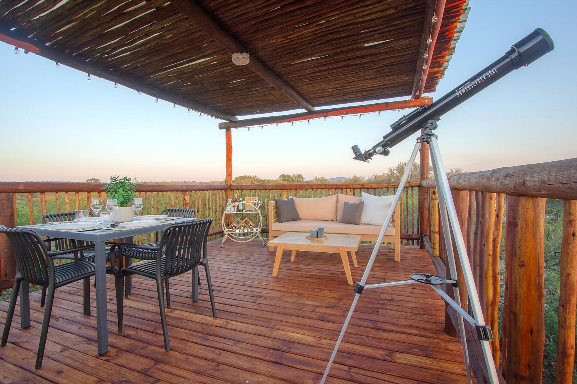 The Duchess Luxury Safari Villa, Close To Knp, Giraffe-feeding-tower, Bush-bath, Boma Villa *